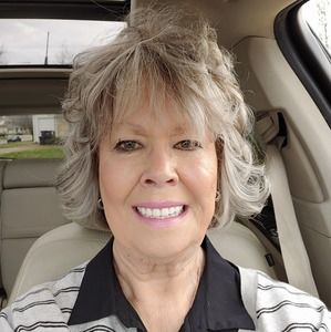 Meet your Posher, Pam